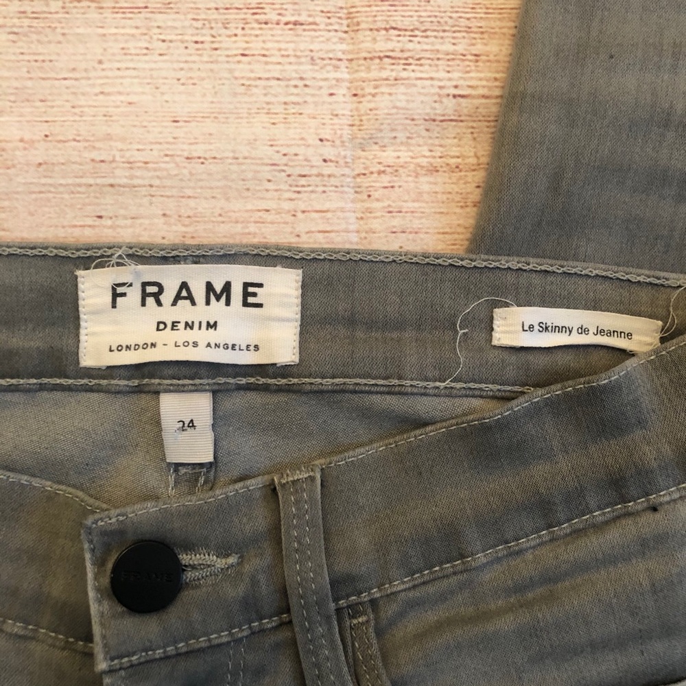Frame Jeans - Picture 5 of 6